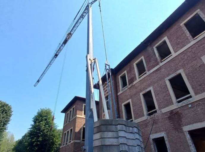 Collegno cronoprogramma rispettato per la ristrutturazione di Villa 6. Entro fine 2024 nuovi locali per il liceo Curie-Levi