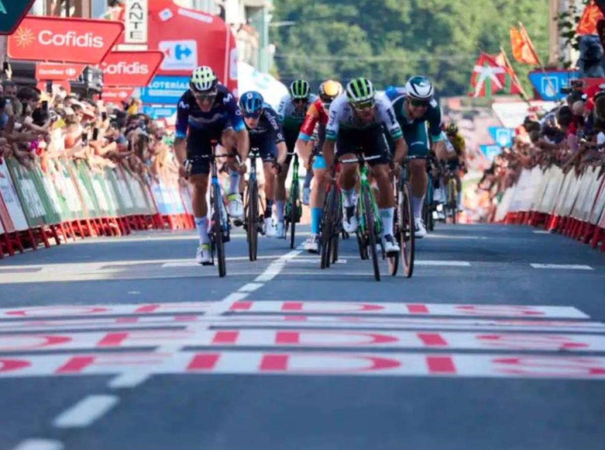 La Vuelta a España scrive la storia: dalla Reggia di Venaria Reale parte il sogno ciclistico che unisce Piemonte, Europa e tradizione