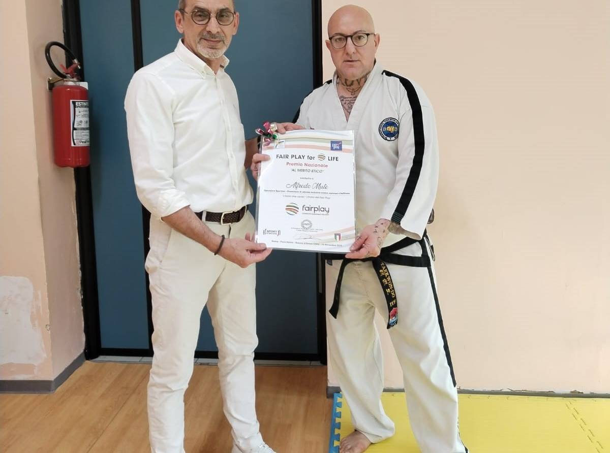 Alfredo Mulè premiato per l’impegno contro bullismo e violenza: “Lo sport deve essere inclusivo e sicuro”
